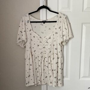 Torrid Cream Floral Blouse